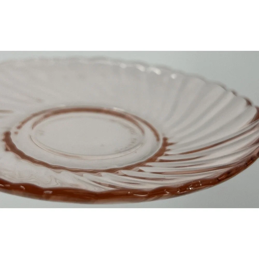 Arcoroc Rosaline Pink Swirl Depression Glass Plates Cup Made In France Set of 14